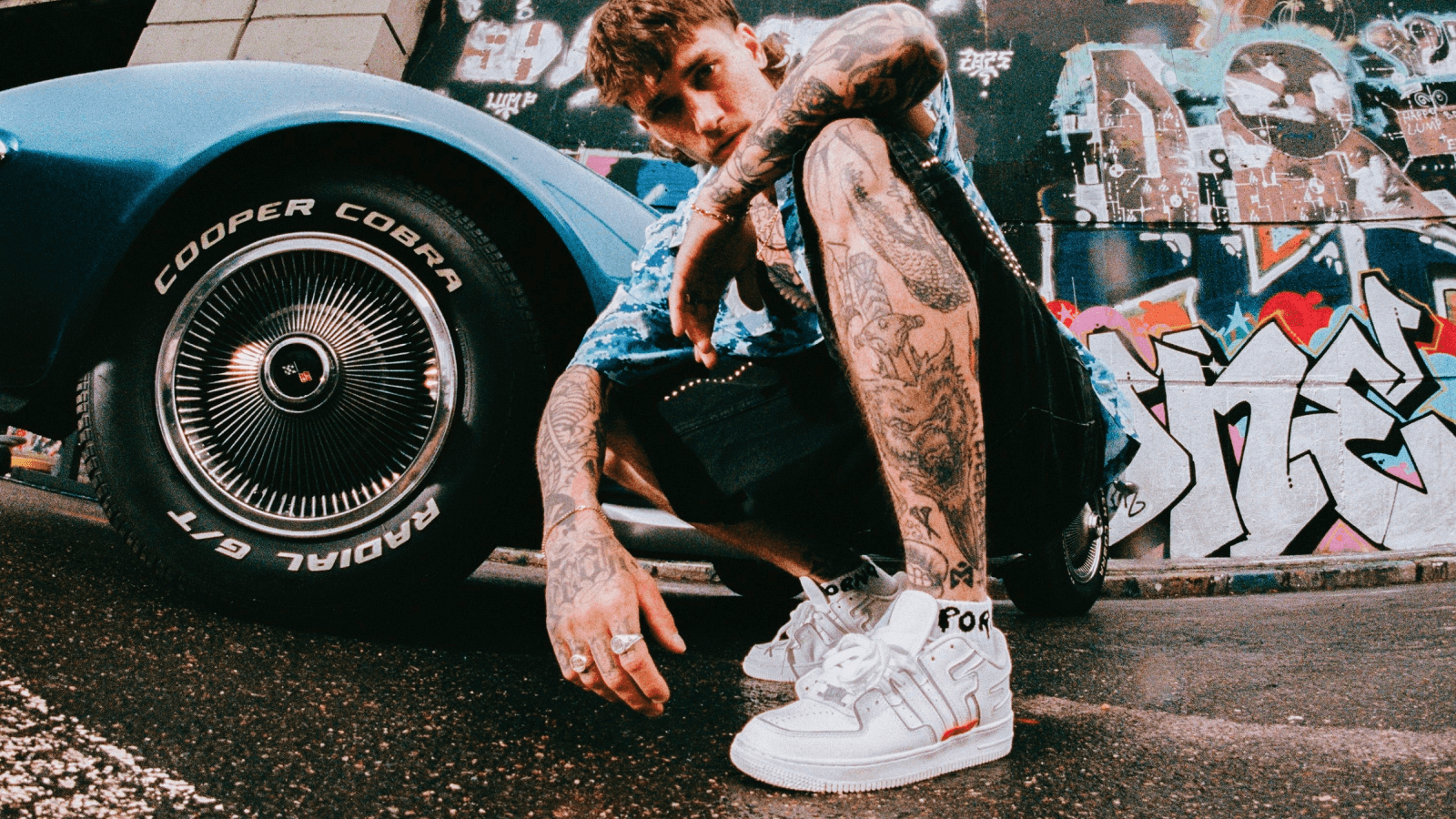 Life is Porno fashion e-commerce case study - workflow optimization with Mailship integration and bundle products